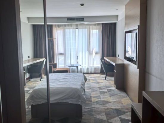 布宮酒店（重慶愛琴海店）優惠