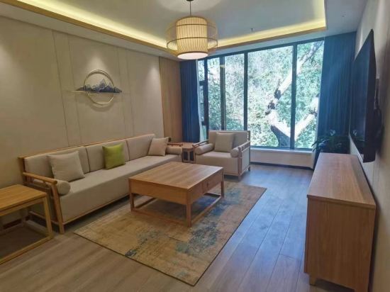 烏魯木齊頤中園飯店（紅山人民公園店）優惠