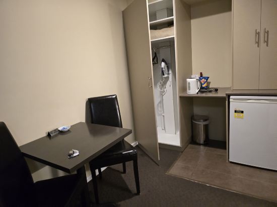 巴拉臘特中心汽車旅館優惠