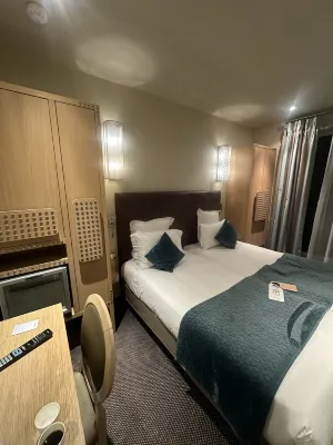 Hôtel le Cardinal Phòng Photos