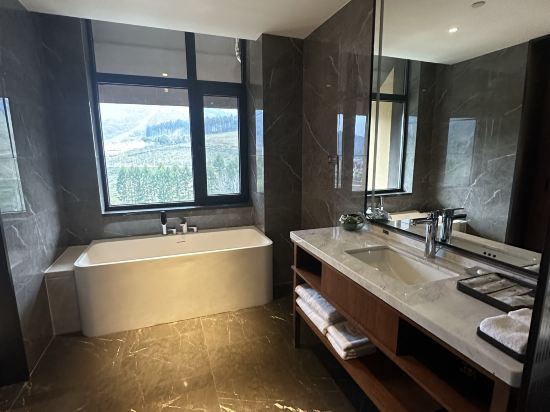 通化萬峯北辰五洲皇冠酒店優惠