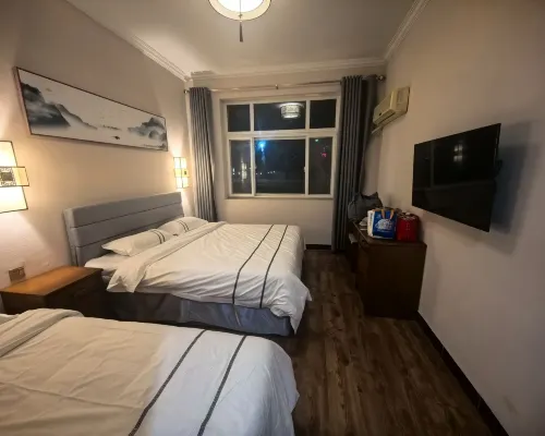 Changli Zaishui Yifang Hotel Zimmer Photos
