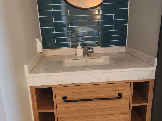 Seven Bricks Hotel 쿠폰