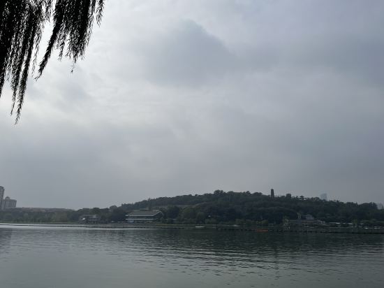 南京玄武湖假日飯店優惠