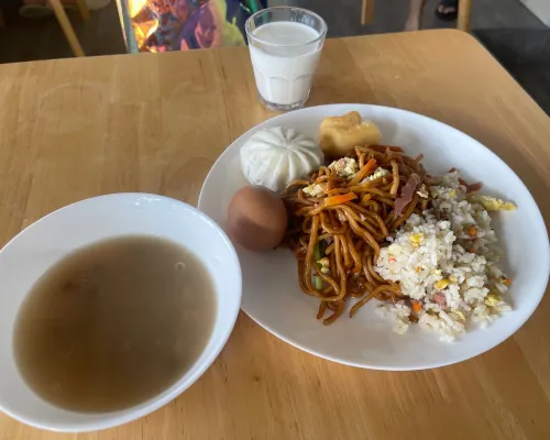 LUOSI  Hotel تناول الطعام Photos