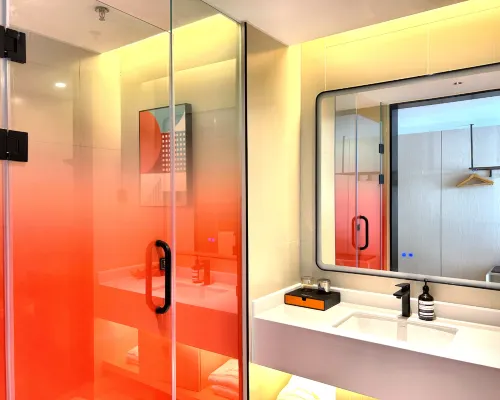 Elong ME Hotel (Zhuhai North Railway Station Changyuan Science and Technology Park) Zimmer Photos