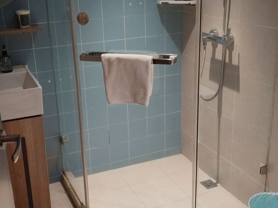 如家酒店·neo（深圳羅湖口岸國貿地鐵站店）優惠