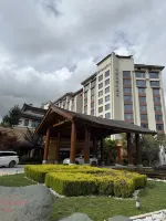 Shangri-La Resort (Shangri-La) - 2026 Prices, Reviews & Deals