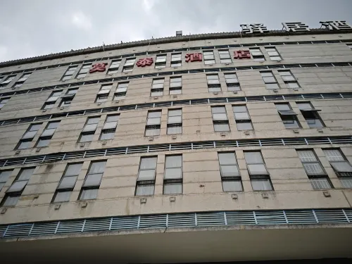 Homeinn Ease Hotel (Guangzhou Luoxi Bridge Xiajiao Subway Station) Eksterior Photos