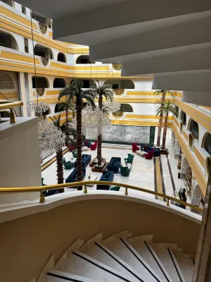 Ramada Plaza by Wyndham Silivri Öffentliche Flächen Photos