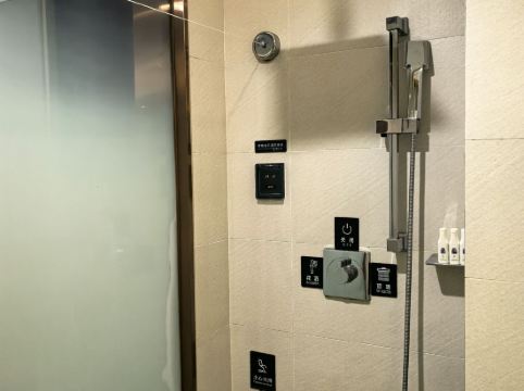 麗楓酒店（潮州潮楓路和諧雅筑店）優惠