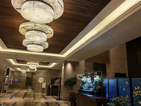 深圳龍崗珠江皇冠假日酒店優惠