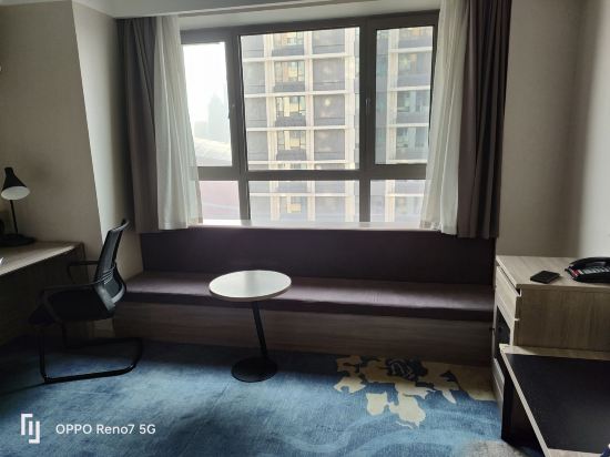 傲雪四季酒店（哈爾濱松北融創茂店）優惠