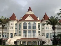Hong Kong Disneyland Hotel(香港迪士尼乐园酒店) in Hong Kong - 2026