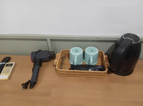 Quicky Stay Airport Photos