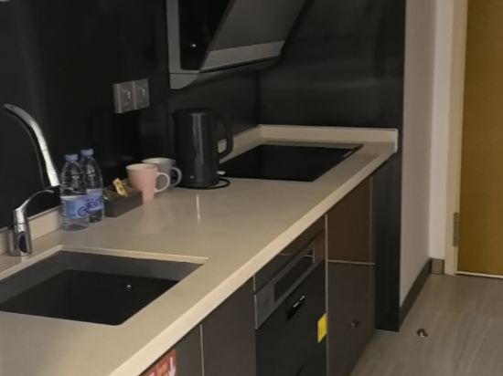 四季LOFT海景飯店公寓（深圳壹海城mall店）優惠