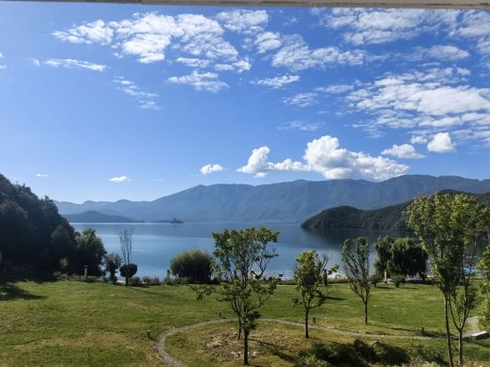 撫雲·供氧湖景飯店（瀘沽湖店）優惠