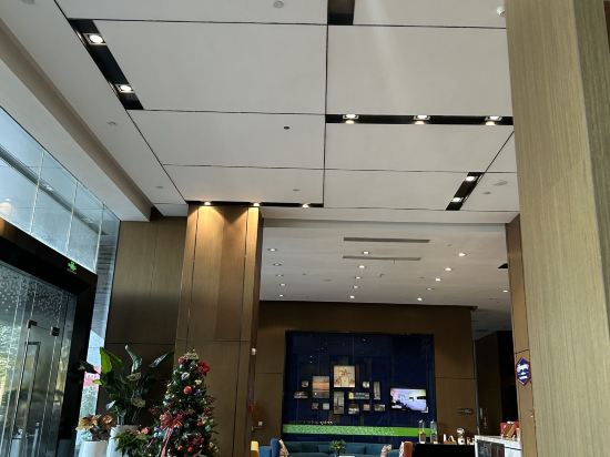 深圳光明希爾頓歡朋酒店優惠