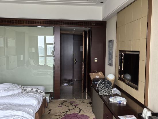 義烏博覽皇冠假日酒店優惠