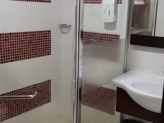 哥打京那巴魯西嶺城市廣場酒店優惠