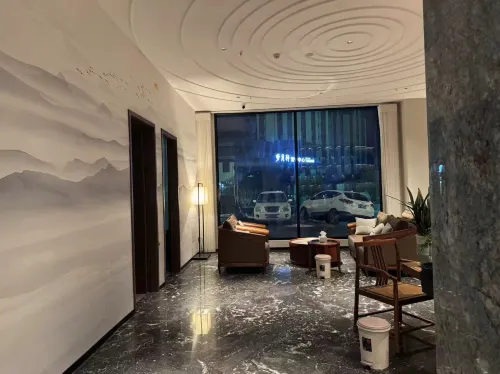 宜春山水居溫泉假日飯店(溫湯明月千古情店) Photos