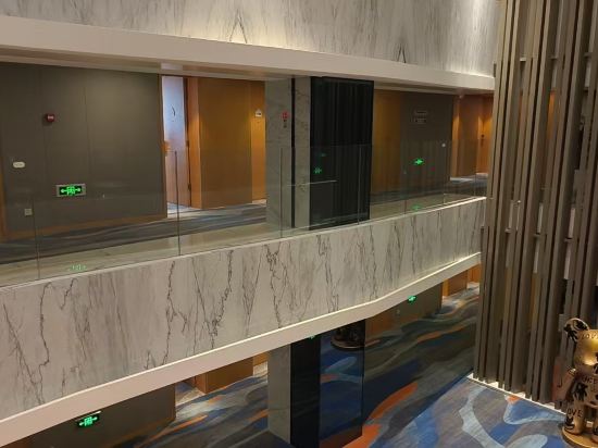 鄭州鄭東智選假日飯店優惠