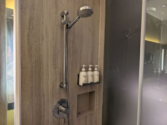 新德里國際機場假日旅館優惠