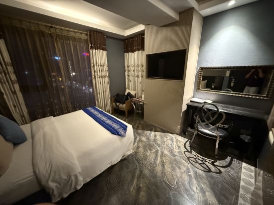 A&Em藩博伊洲飯店優惠