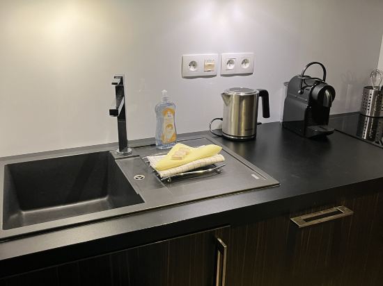 塞里斯 - 歐洲之谷阿德吉奧公寓飯店優惠