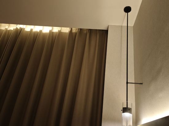 華里飯店（長沙洋湖濕地地鐵站宜家薈聚店）優惠