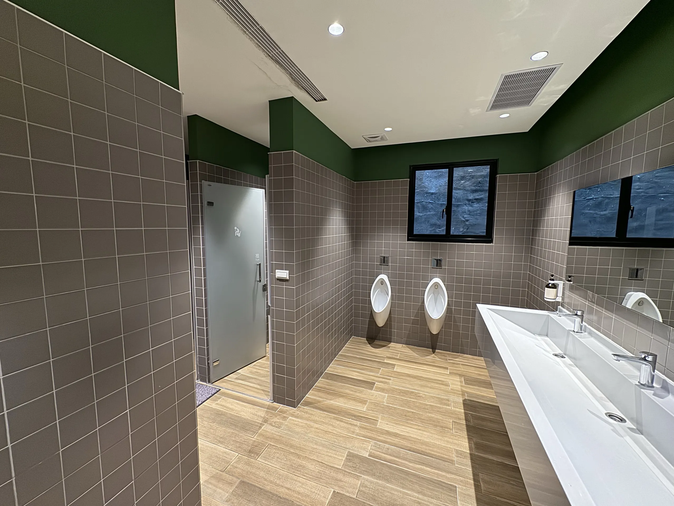 Oinn Hotel & Hostel Tainan Phòng Photos