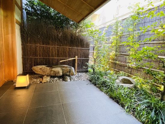 新宿由緣温泉酒店優惠