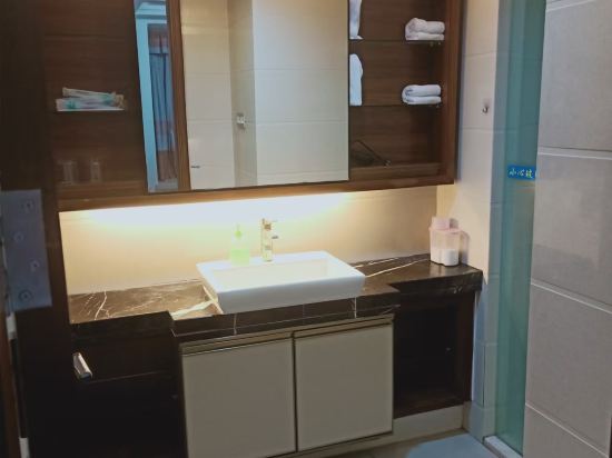 易成國際酒店公寓（珠海華髮商都店）優惠