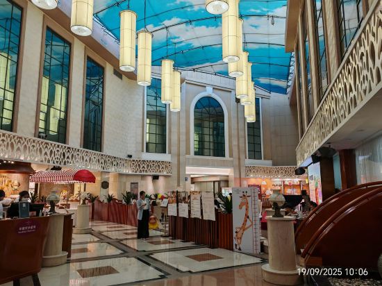 佛山皇冠假日酒店優惠