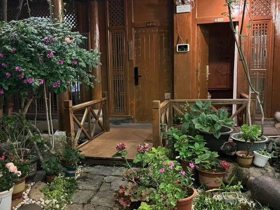 麗江古城瀾舍設計師公館客棧優惠