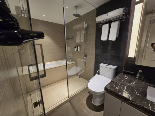 Luxe·Eastern Joy Suites Hotel Kamar Photos