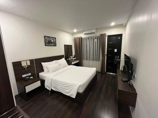 帕拉貢內白飯店及泳池優惠