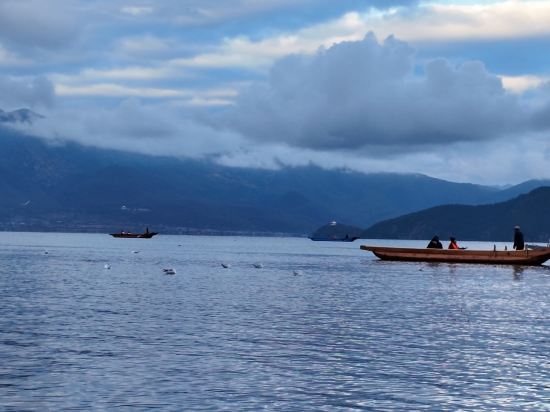 瀘沽湖青山青旅優惠