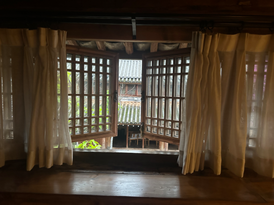 雞足山瓦築·國子監精品民宿優惠