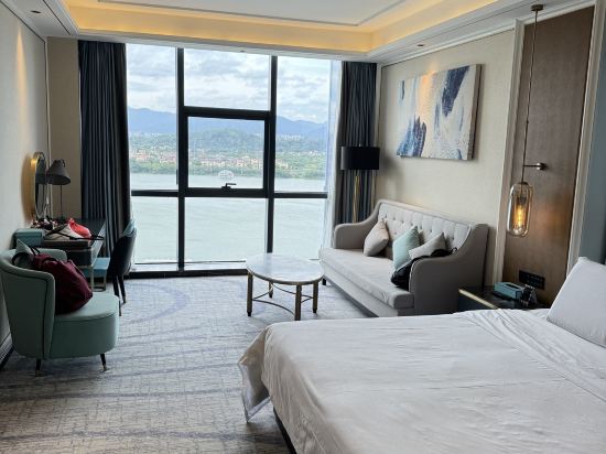 希岸Deluxe酒店（清遠高鐵站南岸公園店）優惠