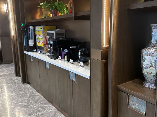 北京龍城瑞豪飯店（良鄉南關地鐵站店）優惠