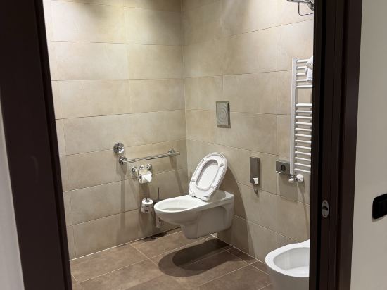 喜來登米蘭馬爾彭薩機場酒店及會議中心優惠