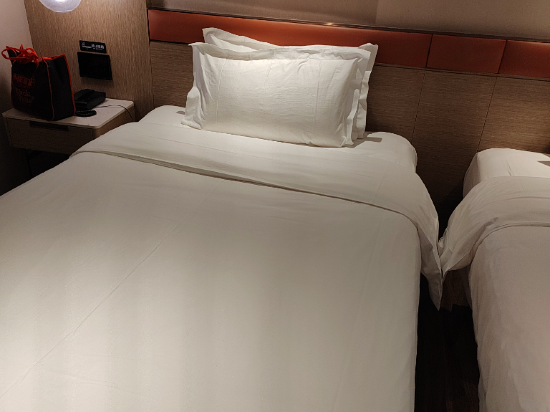 ZMAX滿兮飯店（廣州珠江新城五羊邨地鐵站店）優惠