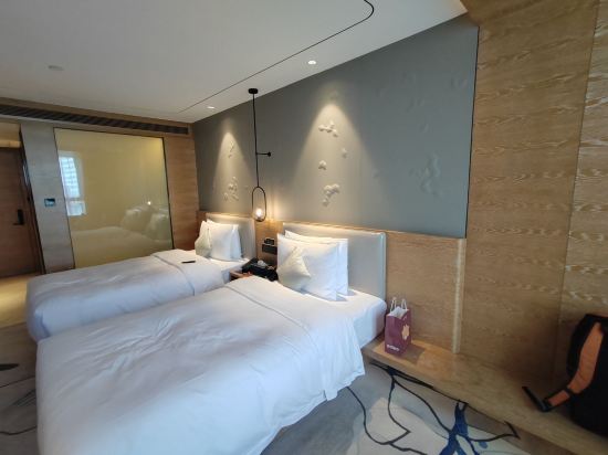 珠海金葉五洲皇冠酒店（拱北口岸店）優惠