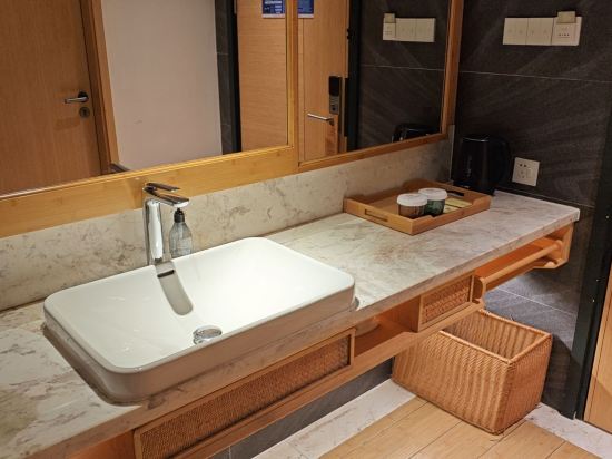 建國璞隱酒店（上海陸家嘴世博中心店）優惠