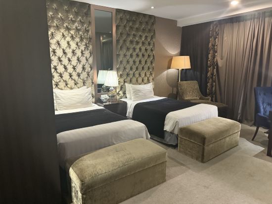 阿媽羅薩豪華酒店優惠