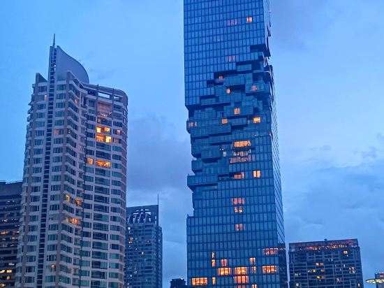 西隆翠妮提酒店優惠