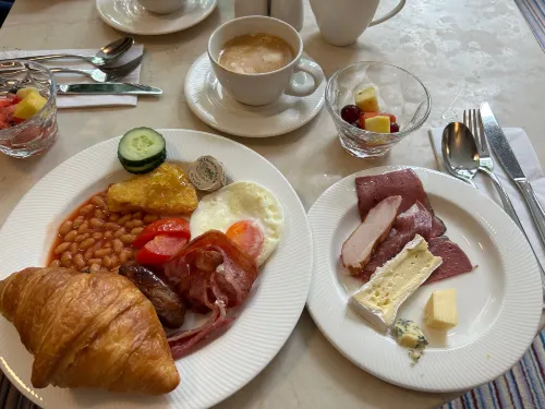 Miiro Templeton Garden Mahlzeiten Photos