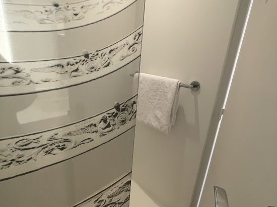 里昂中心美術學院美居酒店優惠