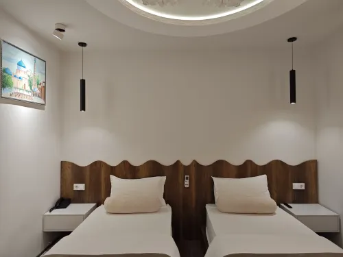 Khans Palace Zimmer Photos